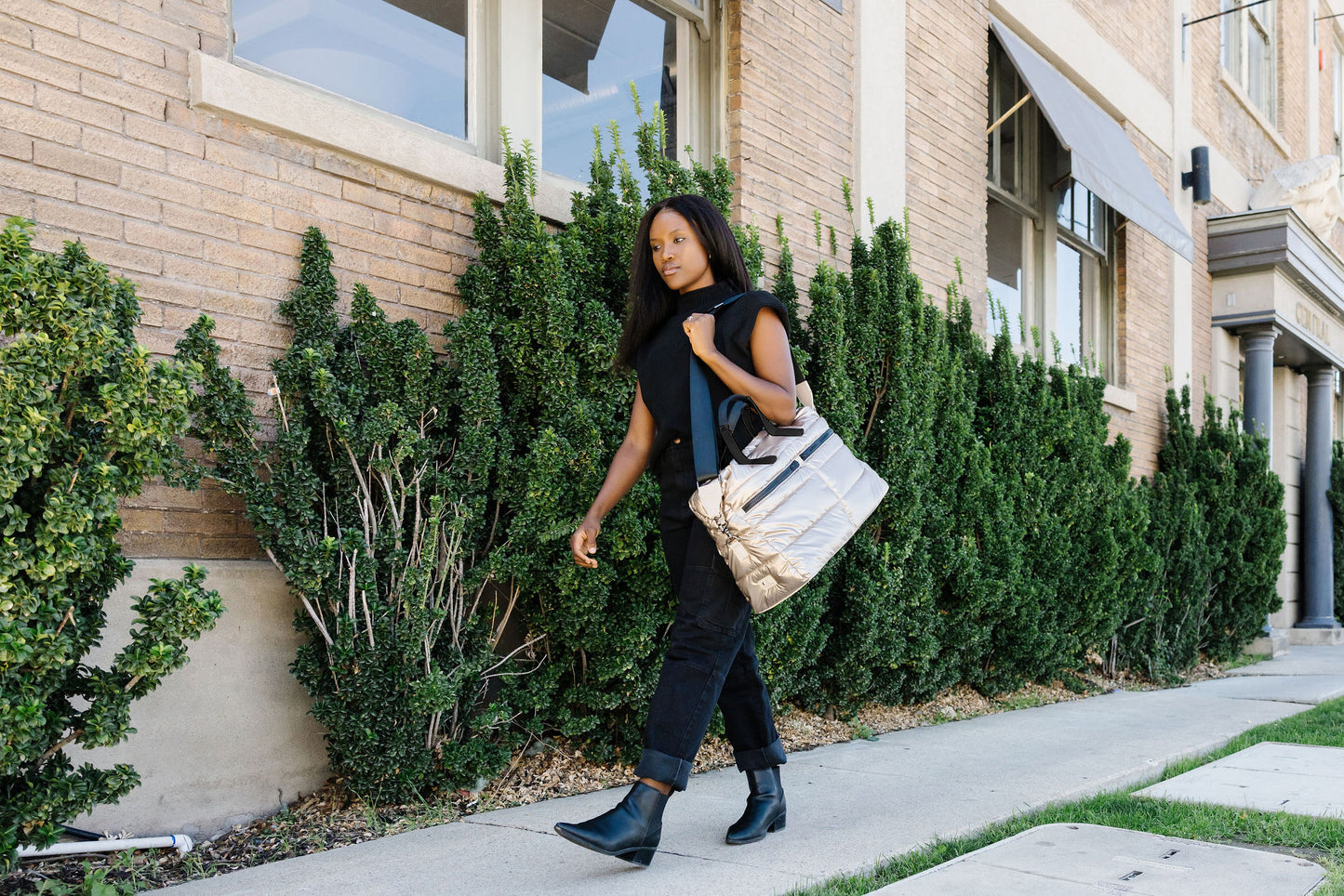 Gallery Weekender Bag - Gold