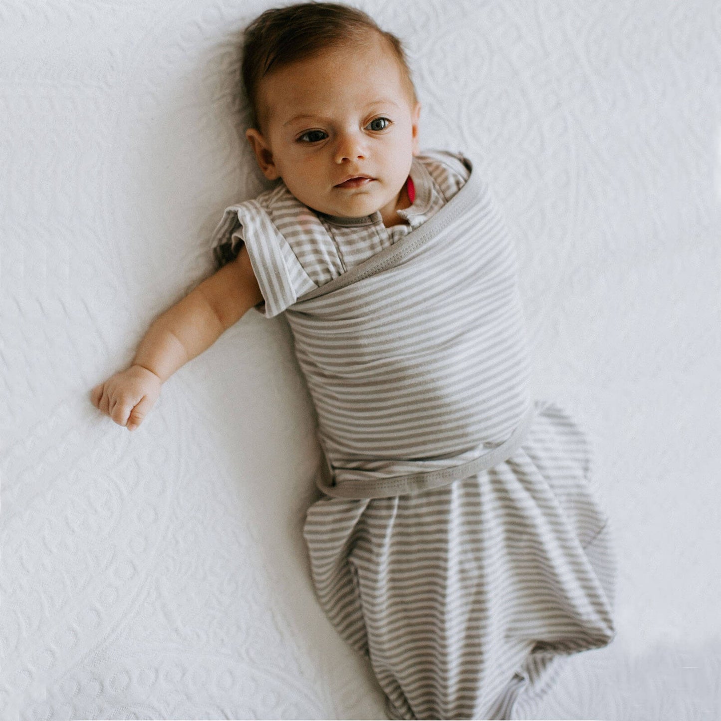 Short Sleeve Swaddle Sack by embé®