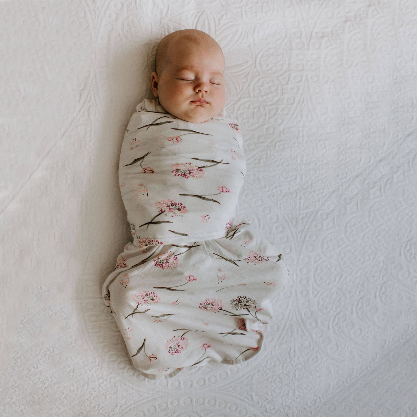 Short Sleeve Swaddle Sack by embé®