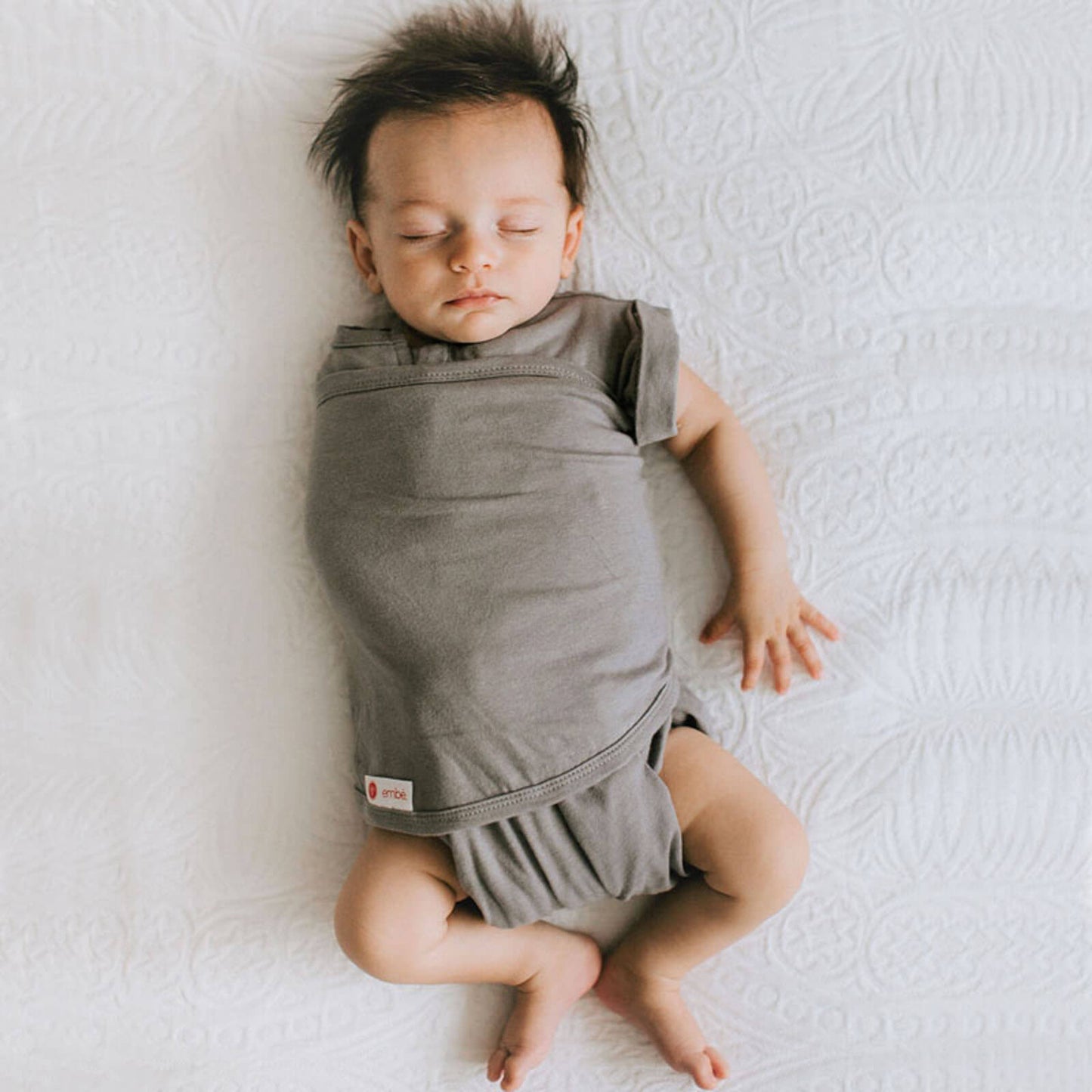 Short Sleeve Swaddle Sack by embé®