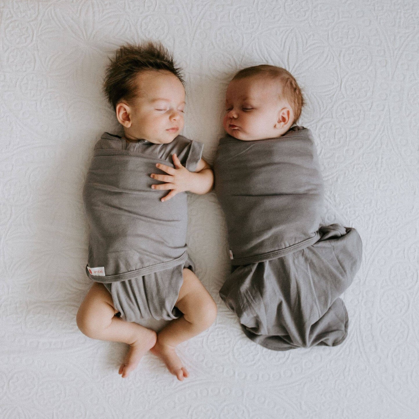 Short Sleeve Swaddle Sack by embé®